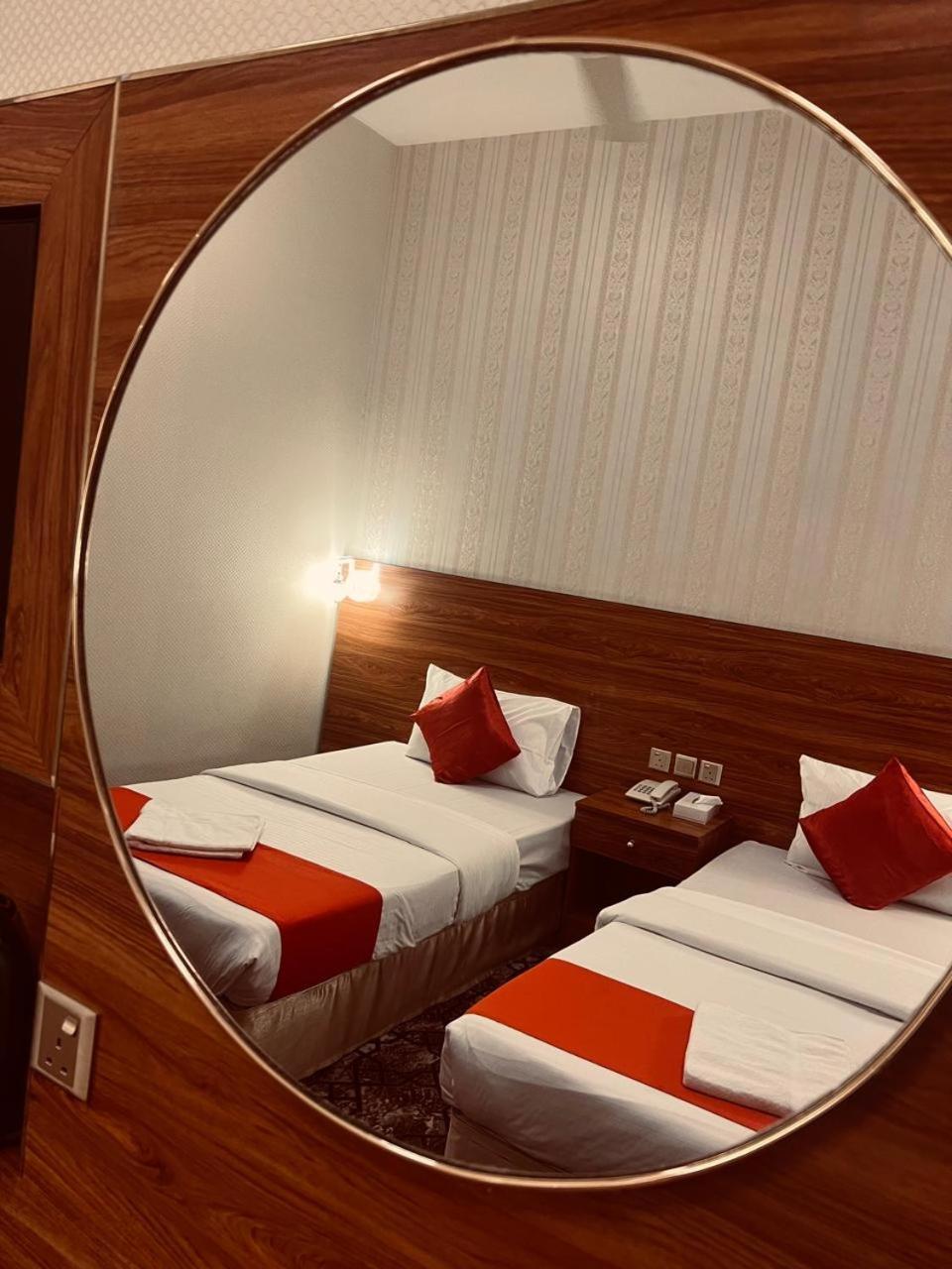 โอโย 271 ปาราซอล โฮเต็ล Hotel ดูไบ ภายนอก รูปภาพ